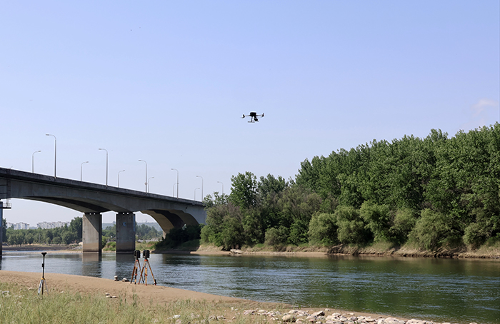 影像法测流系统 段雯 摄.jpg